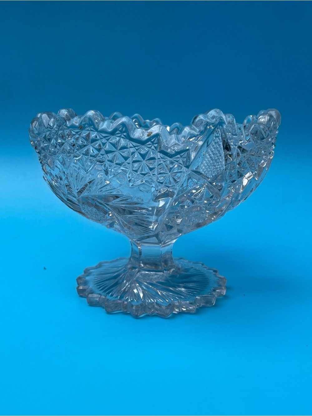 Vintage L.E. Smith Whirling Star Pedestal Bowl Clear Glass 7.6" Cut Glass